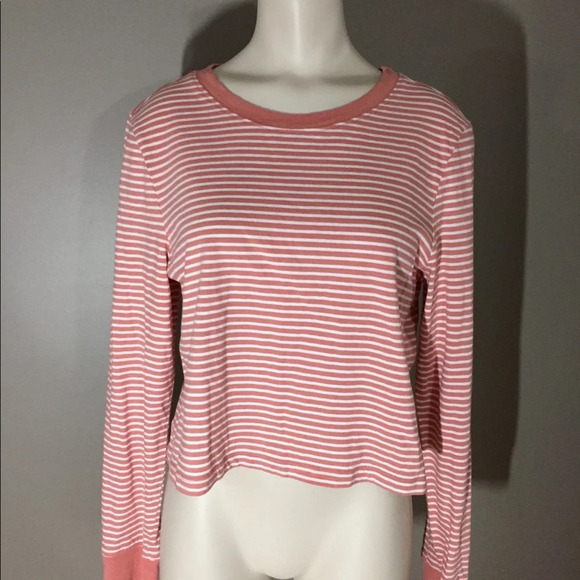 🌸 Forever 21 Cropped Long Sleeve T-shirt M - Picture 1 of 6